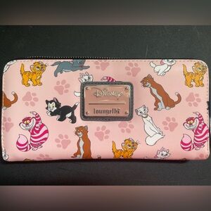 Disney Loungefly Disney Cat Print Wallet in Pink